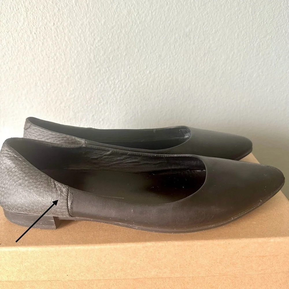 ECCO‎ Womens size Black Leather Pointed Toe Flats